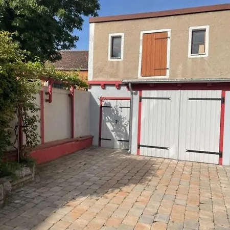 Dorfhaus Bei Magdeburg Hébergement de vacances *